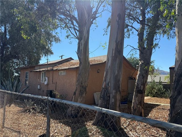 775 Park, Banning, CA 92220