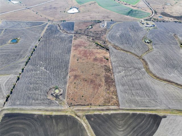 251 CR 347A, Rosebud, TX 76570