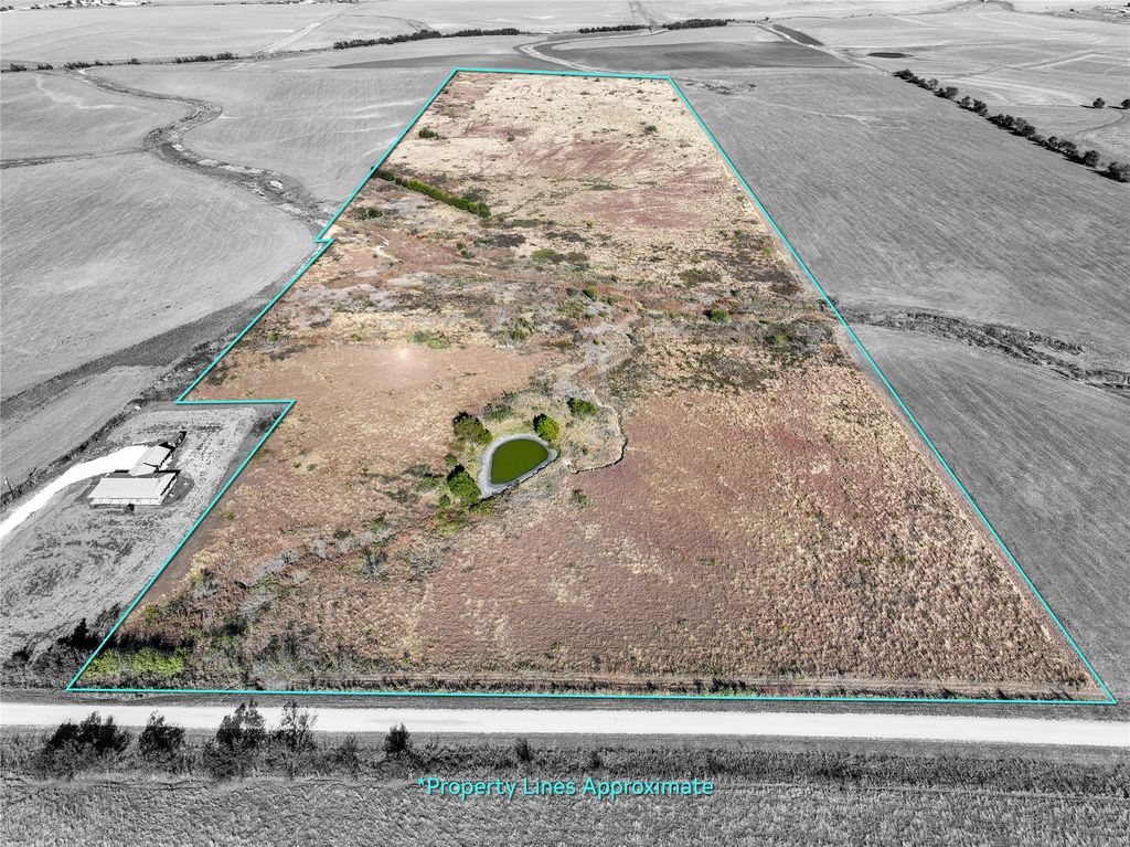 251 CR 347A, Rosebud, TX 76570