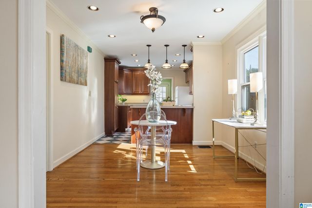 914 HIGHLAND ROAD, Homewood, AL 35209