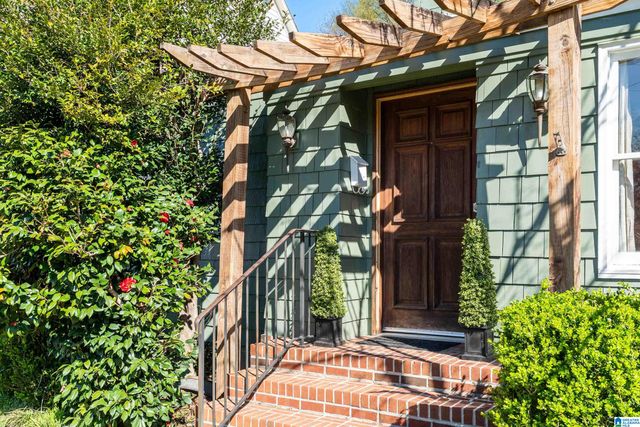 914 HIGHLAND ROAD, Homewood, AL 35209