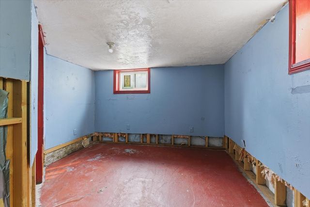 915 E 29TH ST, Ogden, UT 84403