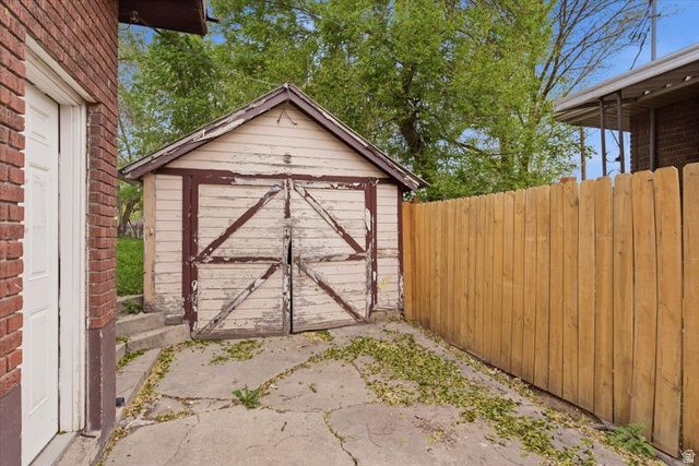 915 E 29TH ST, Ogden, UT 84403