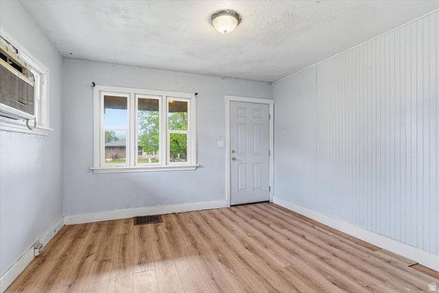 915 E 29TH ST, Ogden, UT 84403