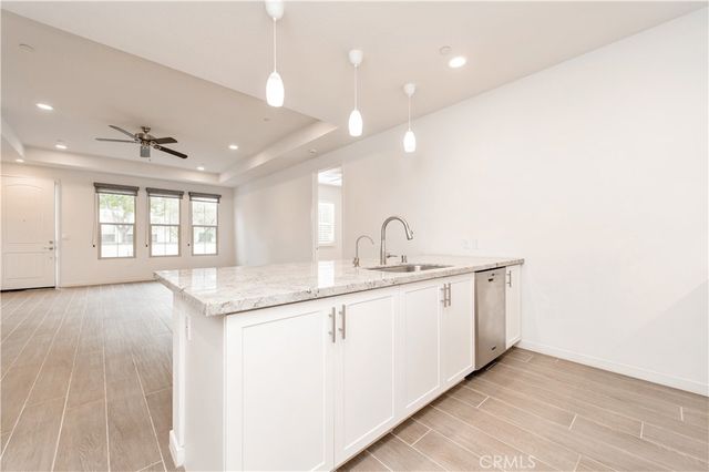 407 Trailblaze, Irvine, CA 92618