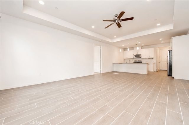 407 Trailblaze, Irvine, CA 92618