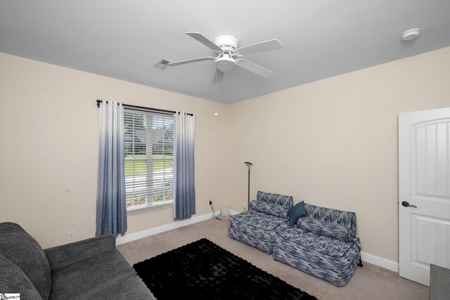 715 Tudor Lane, Boiling Springs, SC 29316