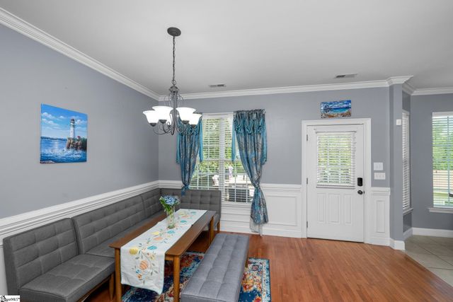 715 Tudor Lane, Boiling Springs, SC 29316