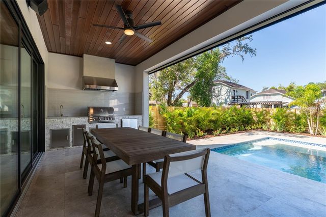 818 W KENTUCKY AVENUE, Tampa, FL 33603