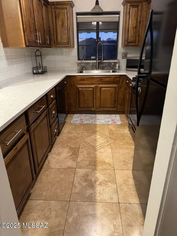 2001 E 10th Street, Tucson, AZ 85719