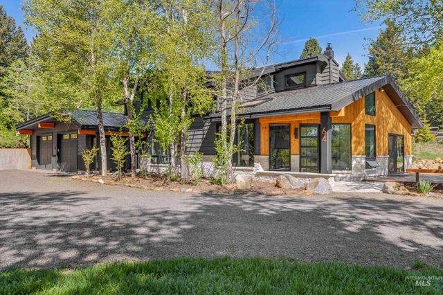 64 Ilka Lane, McCall, ID 83638