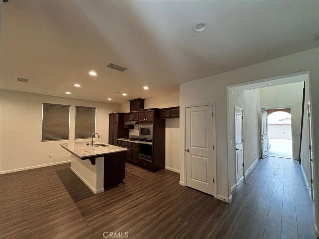 914 Wishon West, Madera, CA 93636