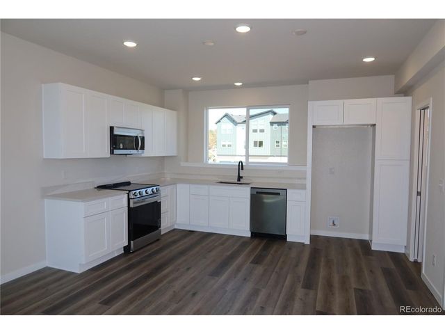 11958 W 57th Pl, Arvada, CO 80002