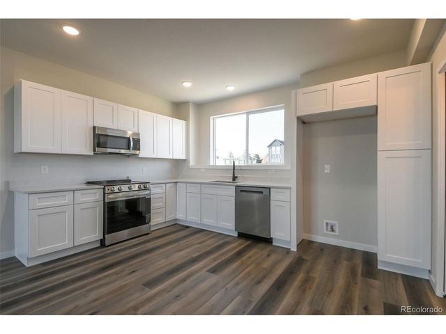 11958 W 57th Pl, Arvada, CO 80002