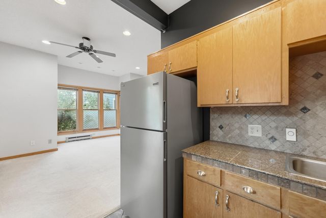 307 Walnut Street 3, Saint Paul, MN 55102