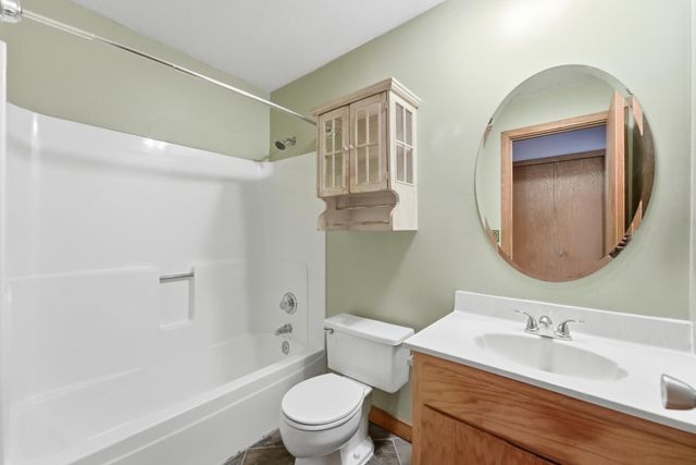 307 Walnut Street 3, Saint Paul, MN 55102