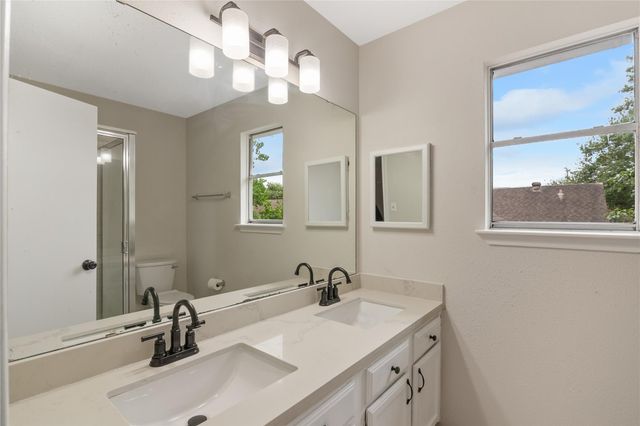 4807 Shadowdale Drive, Houston, TX 77041