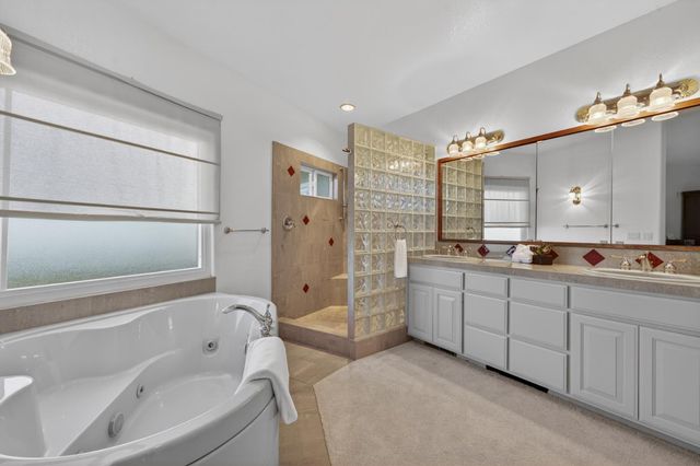 15620 Meadowlark Ln, Sutter Creek, CA 95685