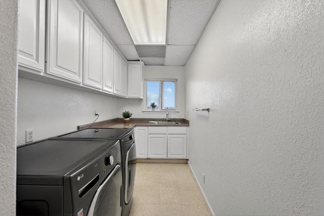 15620 Meadowlark Ln, Sutter Creek, CA 95685