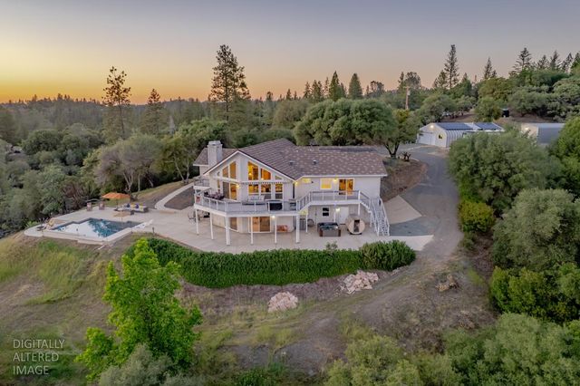 15620 Meadowlark Ln, Sutter Creek, CA 95685