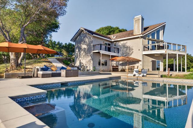 15620 Meadowlark Ln, Sutter Creek, CA 95685