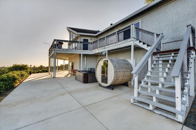 15620 Meadowlark Ln, Sutter Creek, CA 95685