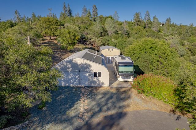 15620 Meadowlark Ln, Sutter Creek, CA 95685