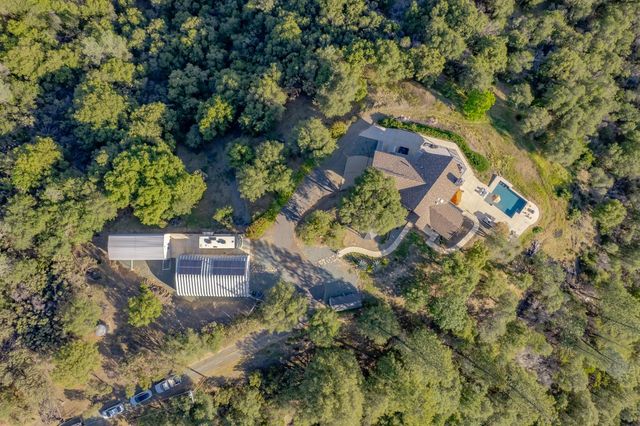 15620 Meadowlark Ln, Sutter Creek, CA 95685