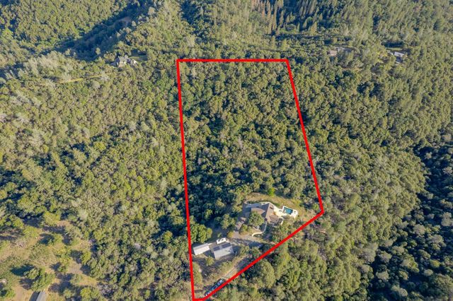 15620 Meadowlark Ln, Sutter Creek, CA 95685