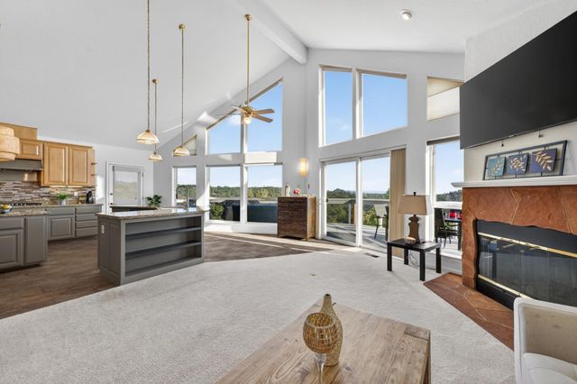 15620 Meadowlark Ln, Sutter Creek, CA 95685