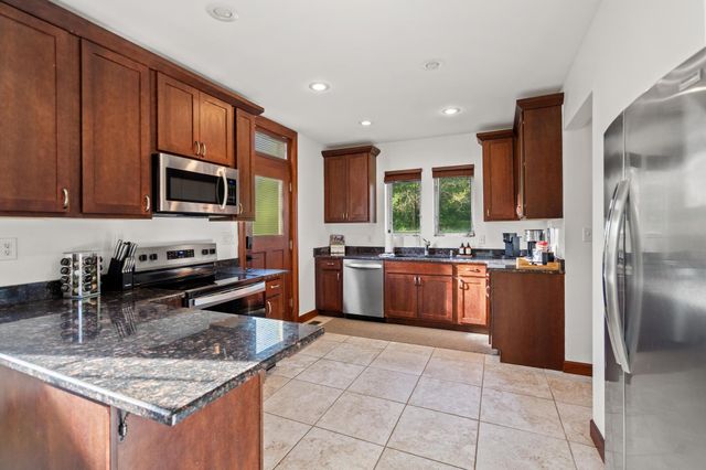 325 Electric Avenue, Southgate, KY 41071