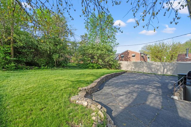 325 Electric Avenue, Southgate, KY 41071