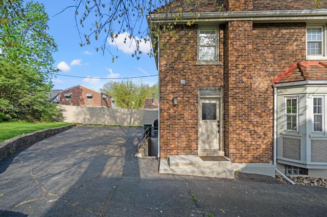 325 Electric Avenue, Southgate, KY 41071