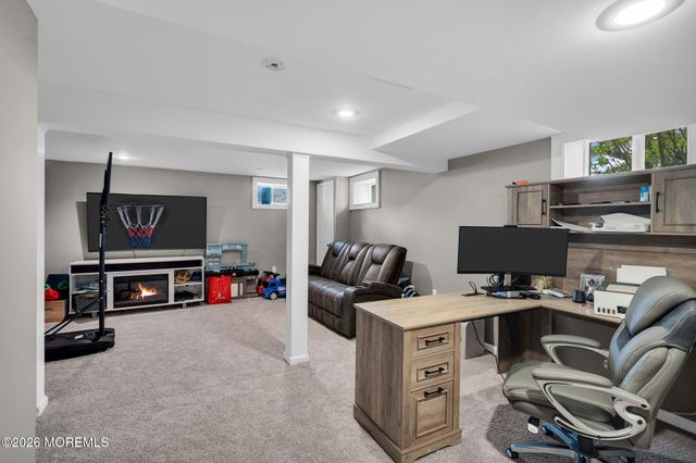 31 Brunswick Drive, Howell, NJ 07731