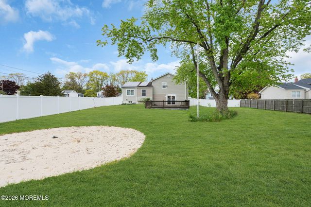 31 Brunswick Drive, Howell, NJ 07731
