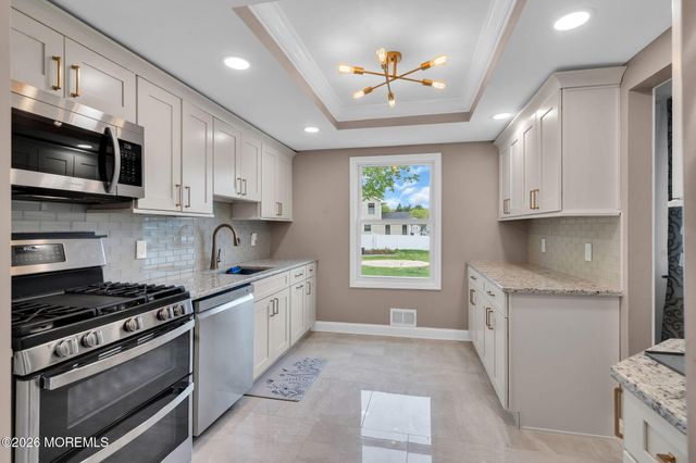 31 Brunswick Drive, Howell, NJ 07731