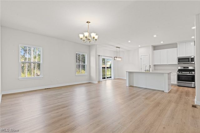 131 Pine Avenue, Peninsula, OH 44264