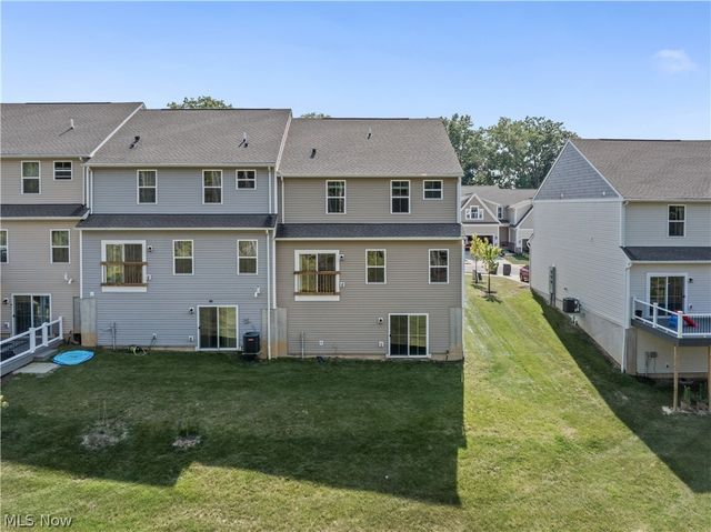 131 Pine Avenue, Peninsula, OH 44264