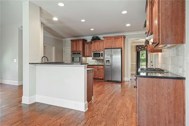 136 Trillium Lane, Acworth, GA 30101