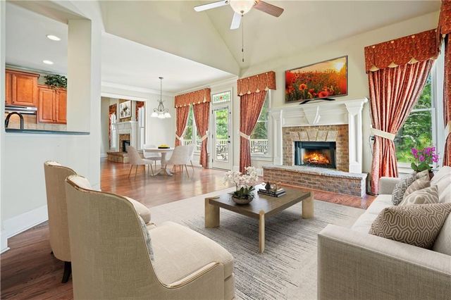 136 Trillium Lane, Acworth, GA 30101