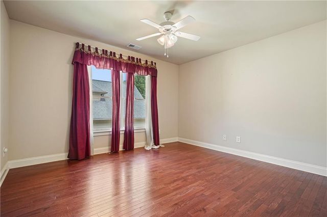 136 Trillium Lane, Acworth, GA 30101