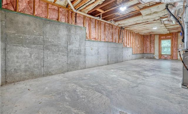 136 Trillium Lane, Acworth, GA 30101