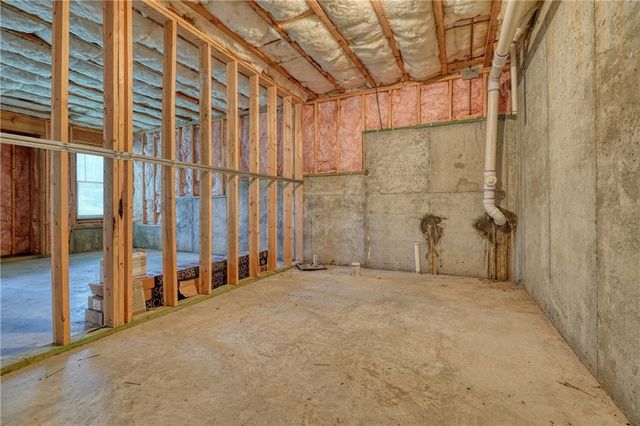 136 Trillium Lane, Acworth, GA 30101