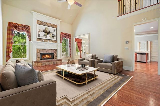 136 Trillium Lane, Acworth, GA 30101