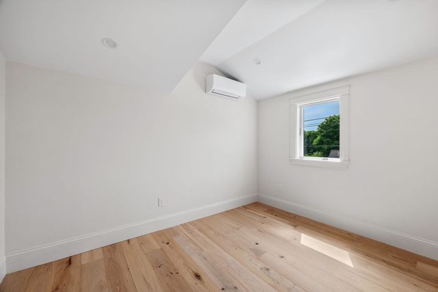 41 Hobart Street 1, Danvers, MA 01923