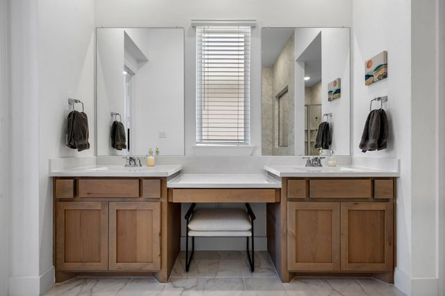 445 Lost Creek Trail, Waxahachie, TX 75165