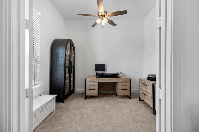 445 Lost Creek Trail, Waxahachie, TX 75165