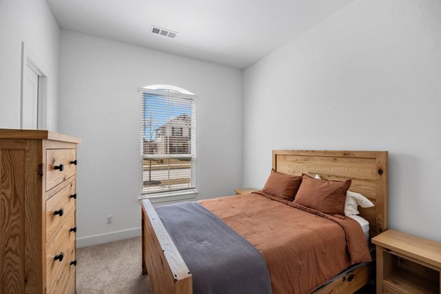 445 Lost Creek Trail, Waxahachie, TX 75165