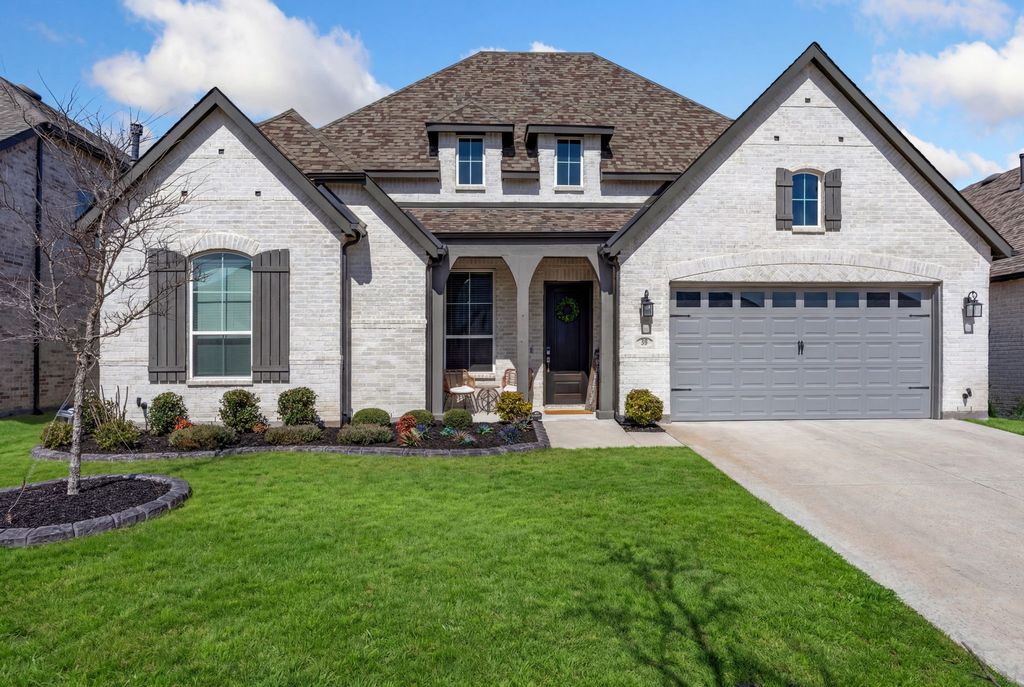 445 Lost Creek Trail, Waxahachie, TX 75165