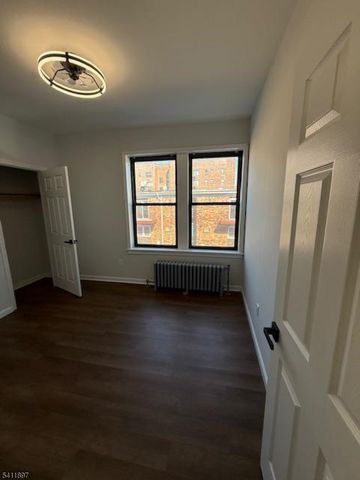 433 Lincoln Ave B8, City Of Orange Twp., NJ 07050